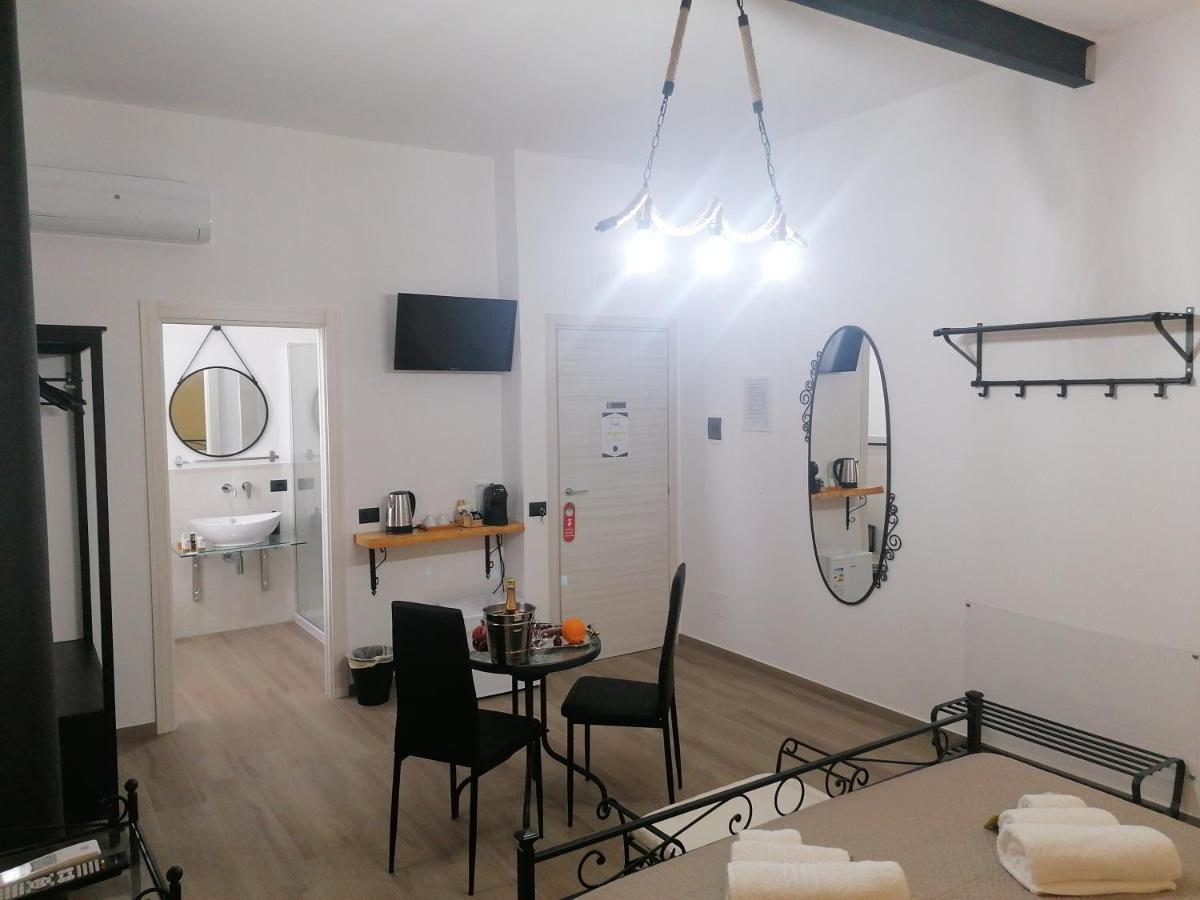 B&B 36 Passi Dal Mare 2.0 Trapani Extérieur photo